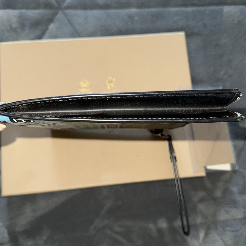 NWT Burberry clutch 11.5” x 8” - Picture 6 of 8